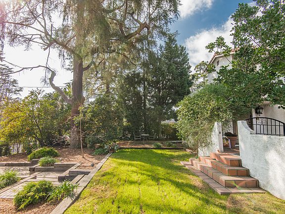 5th image of 1263 E Calaveras St