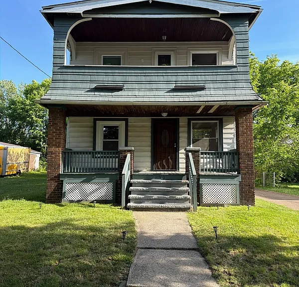 10302 Lamontier Ave — Photo 1
