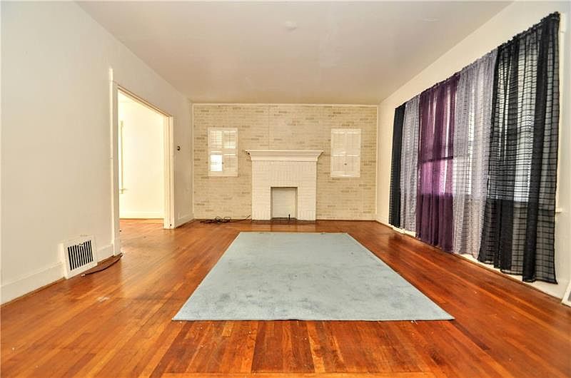 1135 Graham Ave, Monessen, PA 15062 Zillow