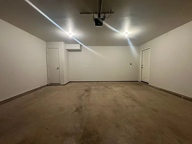 10814 NW 119th Pl — Photo 37