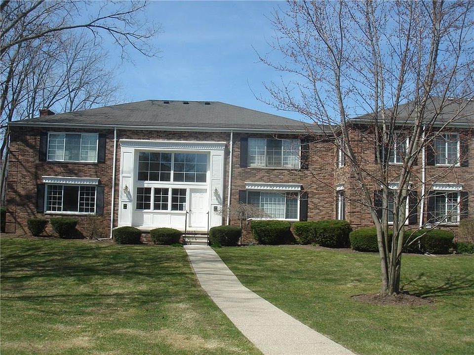 1st image of 707 E Fox Hills Dr #80