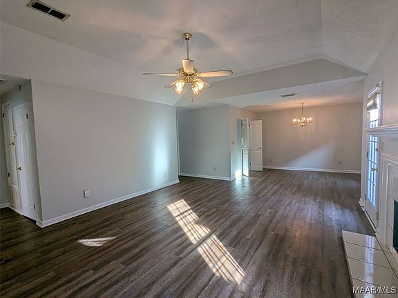 5th image of 481 Caldwell Pl