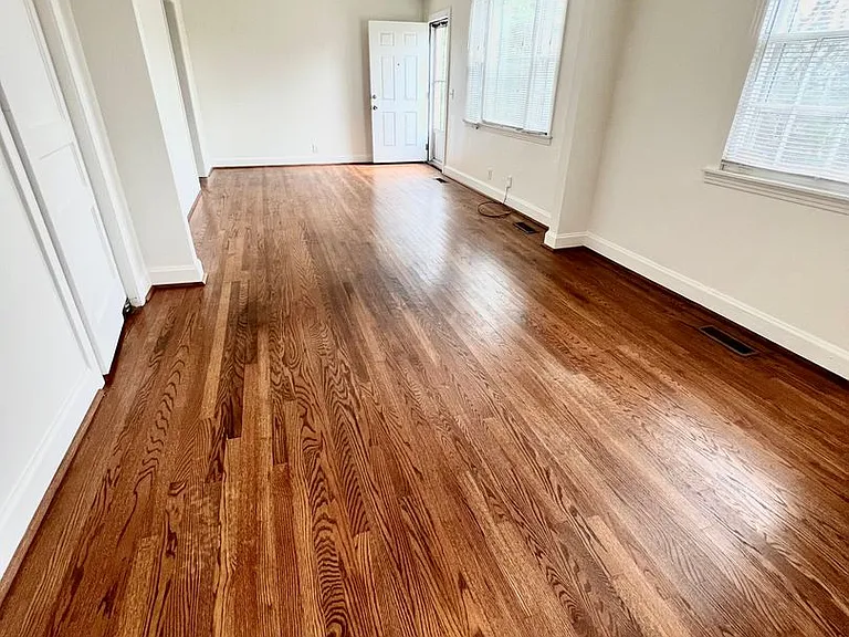 1123 Gibson Dr — Photo 9