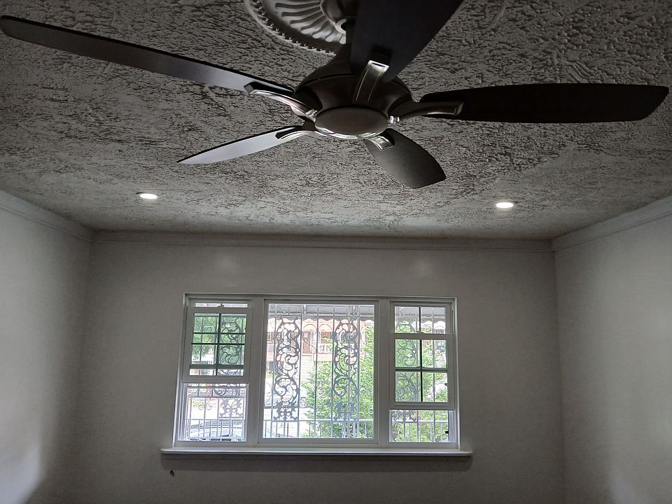 1st image of 904 E 222nd St #2
