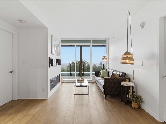 4th image of 2000 Hannington Rd #1006