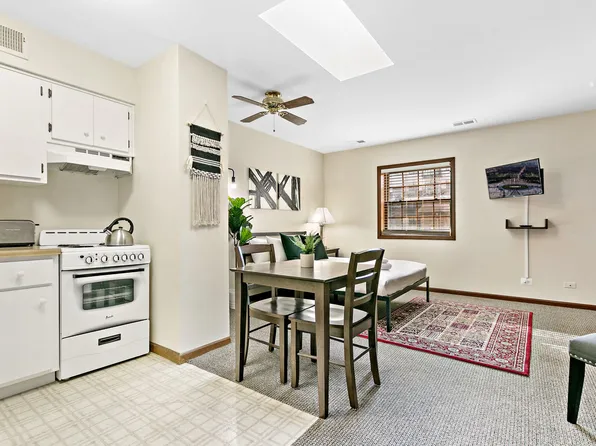 716-20 Central Ave, 716 Central Ave APT A, Highland Park, IL 60035
