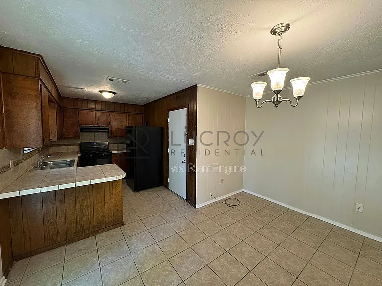 6731 George Washington Dr — Photo 6