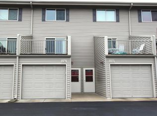 4104 Skylark Ln, Eagan, MN 55122