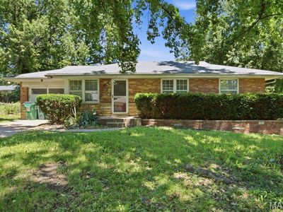 1207 Admiral Dr, Saint Louis, MO, 63137