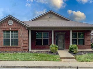 4104 Carrington Greene Dr, Louisville, KY 40299