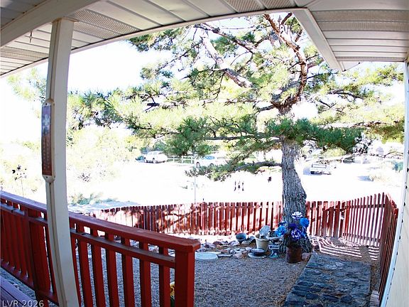 2nd image of 675 Hartley Dr