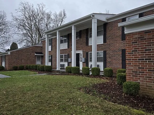 240 Jefferson Cir APT 3, Abingdon, VA 24210