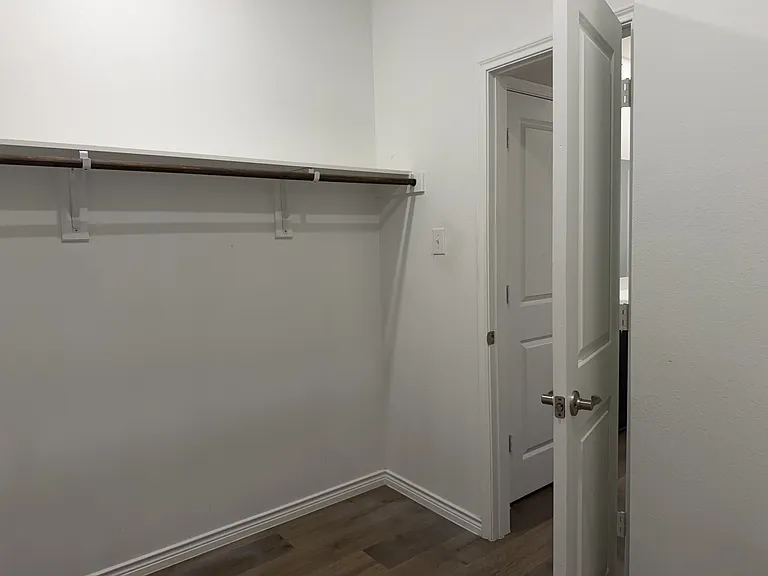 2025 Buffalo Hill Dr #1 — Photo 13