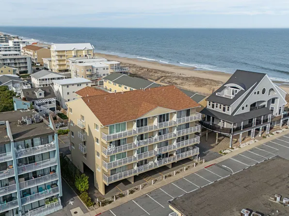 6 42nd St Unit 103, Ocean City, MD 21842
