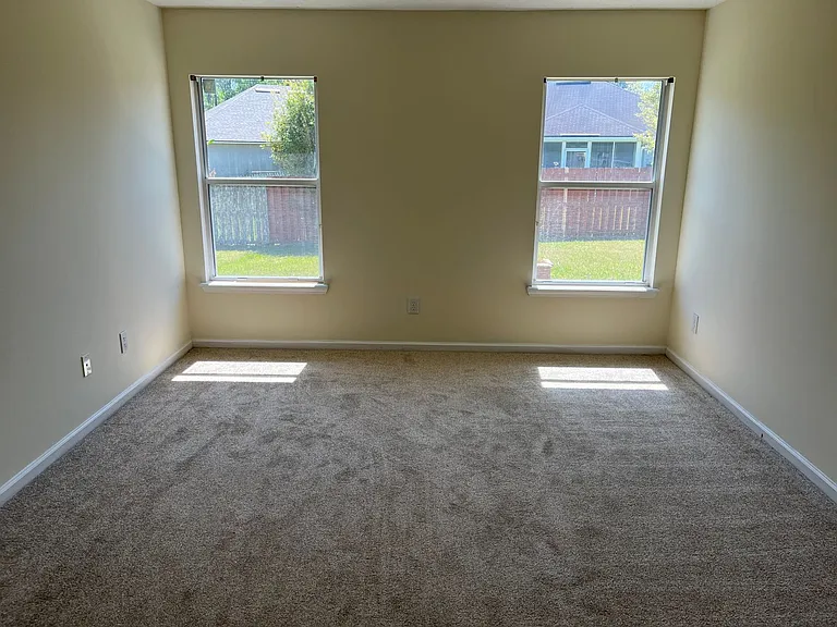 3537 Whisper Creek Blvd — Photo 32