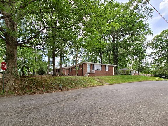 2nd image of 3225 Forrest Hills Dr SW