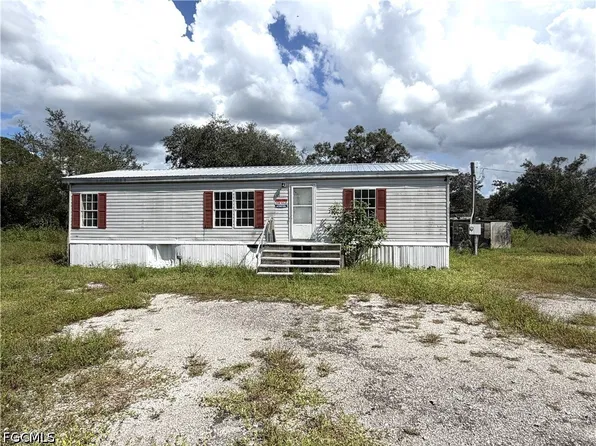 135 S Olivo St, Clewiston, FL 33440