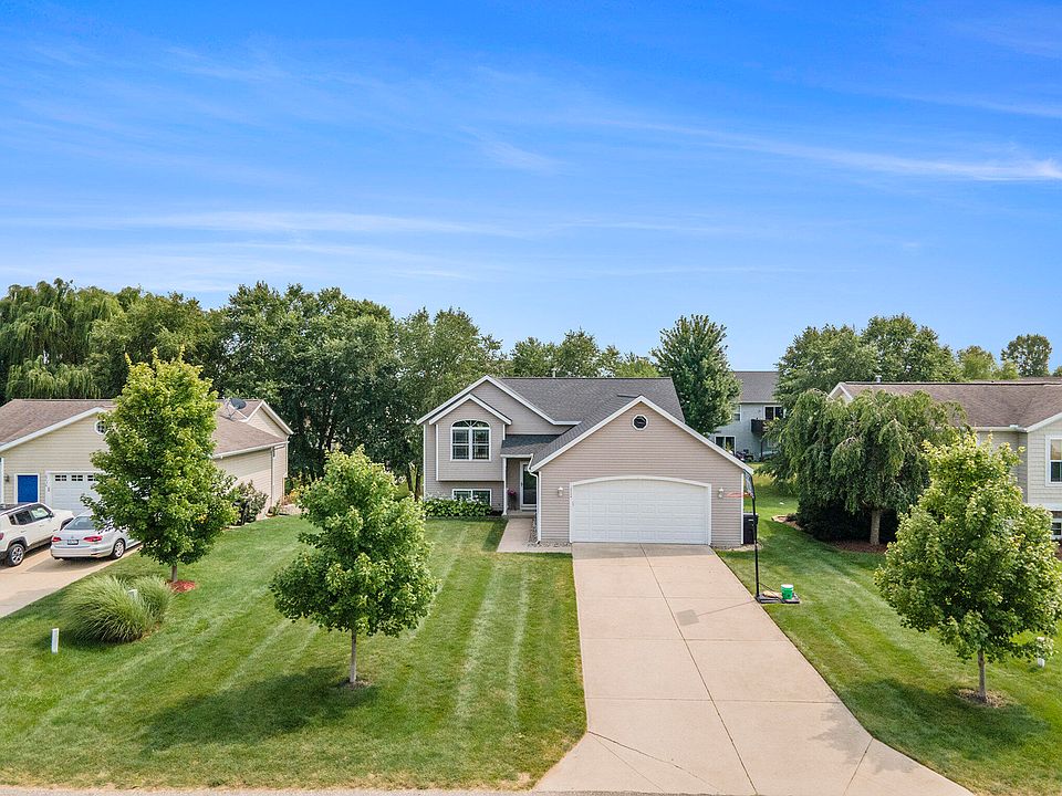1st image of 10248 Lynwood Ln