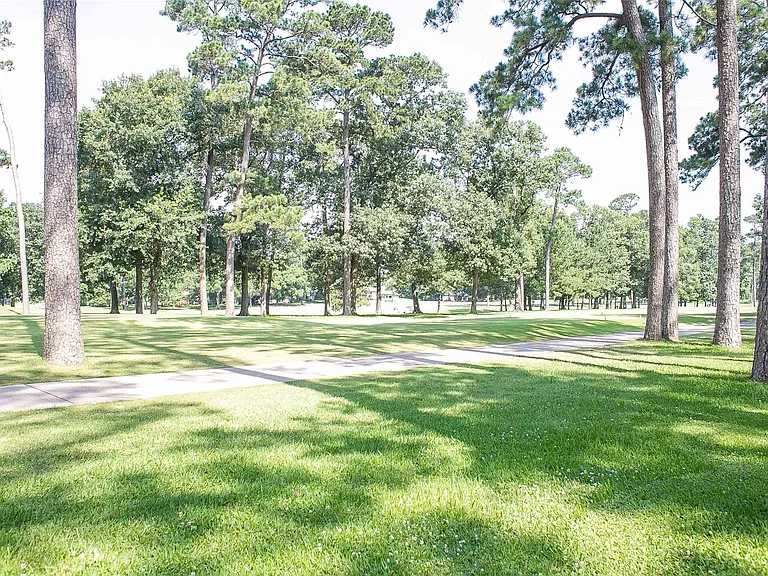 12900 Walden Rd #220B — Photo 31