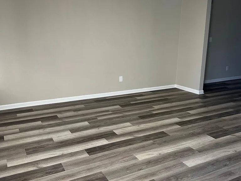 5850 Baytree Dr — Photo 4