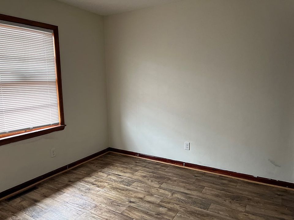 1514 W 4th St, Owensboro, KY 42301 Zillow