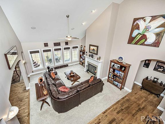 5th image of 7213 N Draycott Pl