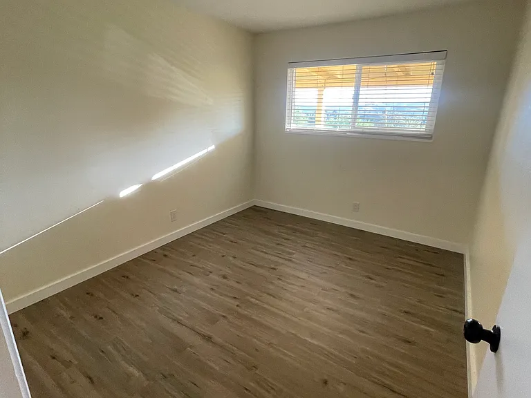 740 Tanner Dr — Photo 11