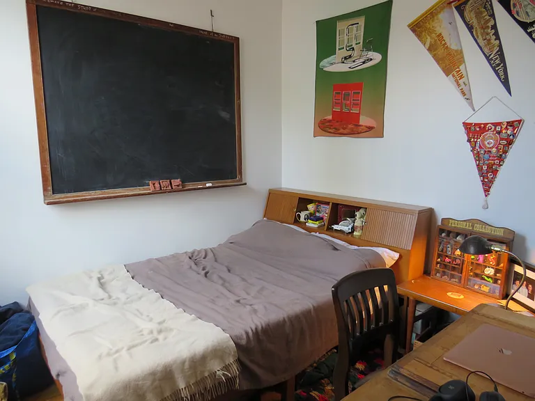 208 23rd St #2 — Photo 9