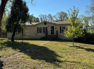 31901 E Sundown Valley Rd, Buckner, MO 64016