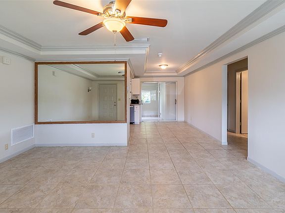 4th image of 1480 NW 67th Avenue
