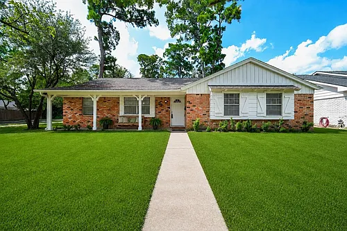 10003 Warwana Rd Photo 1