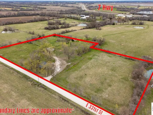40502 E 331st St, Creighton, MO 64739