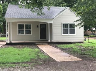 108 N 6th St, Charleston, MO 63834