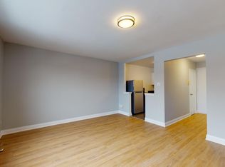 4 Greentree Ct #207, Toronto, ON M6M 2A5