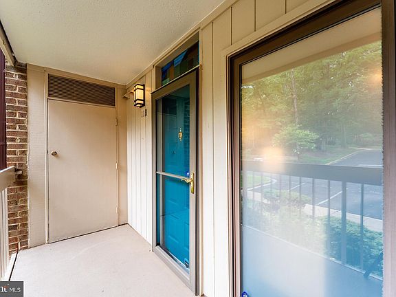 2nd image of 1568 Moorings Dr Suite 11B