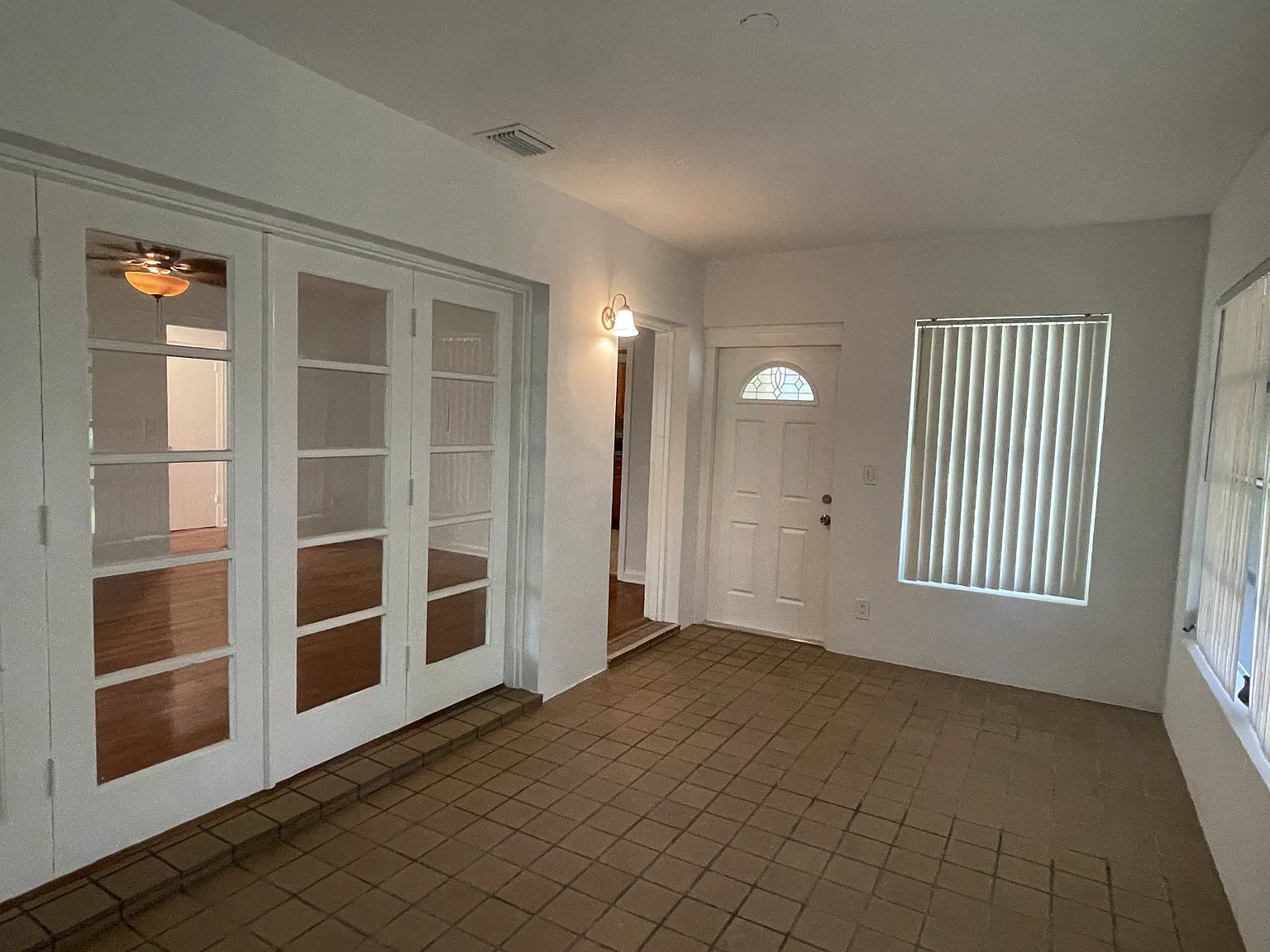 Wedgewood Apartments of Lake Worth - 2 — Photo 3