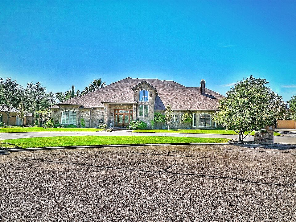 1st image of 2713 Deering Dr