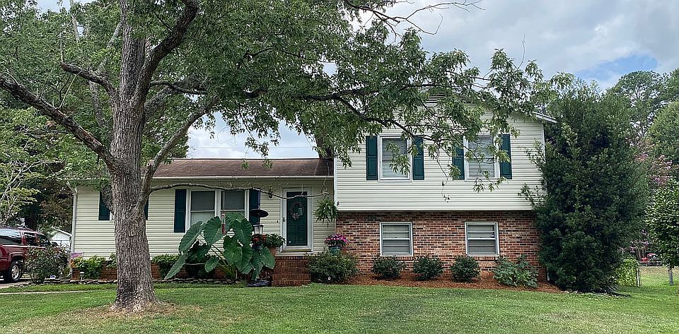 1st image of 25 Tamwood Cir