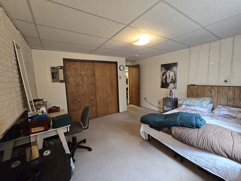 1913 NW Turner Dr — Photo 8