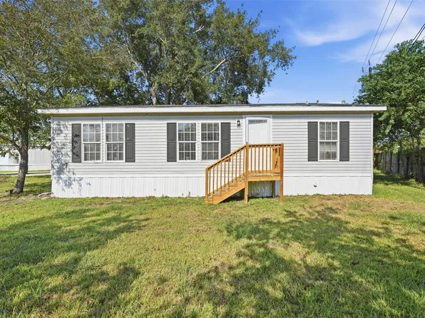 114 Dolphin Hbr N, Baytown, TX 77523