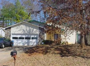 1351 Beeblossom Trl, Lawrenceville, GA 30044