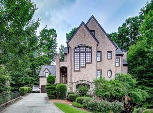 360 Ivy Knl NE, Atlanta, GA