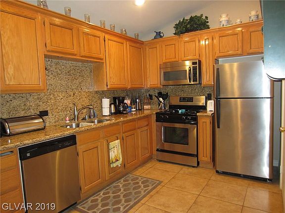 4th image of 2119 Maui Surf Ave