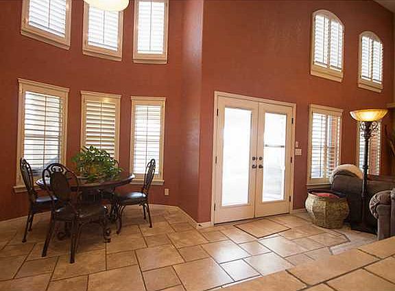 4th image of 3708 Tierra Allen Pl