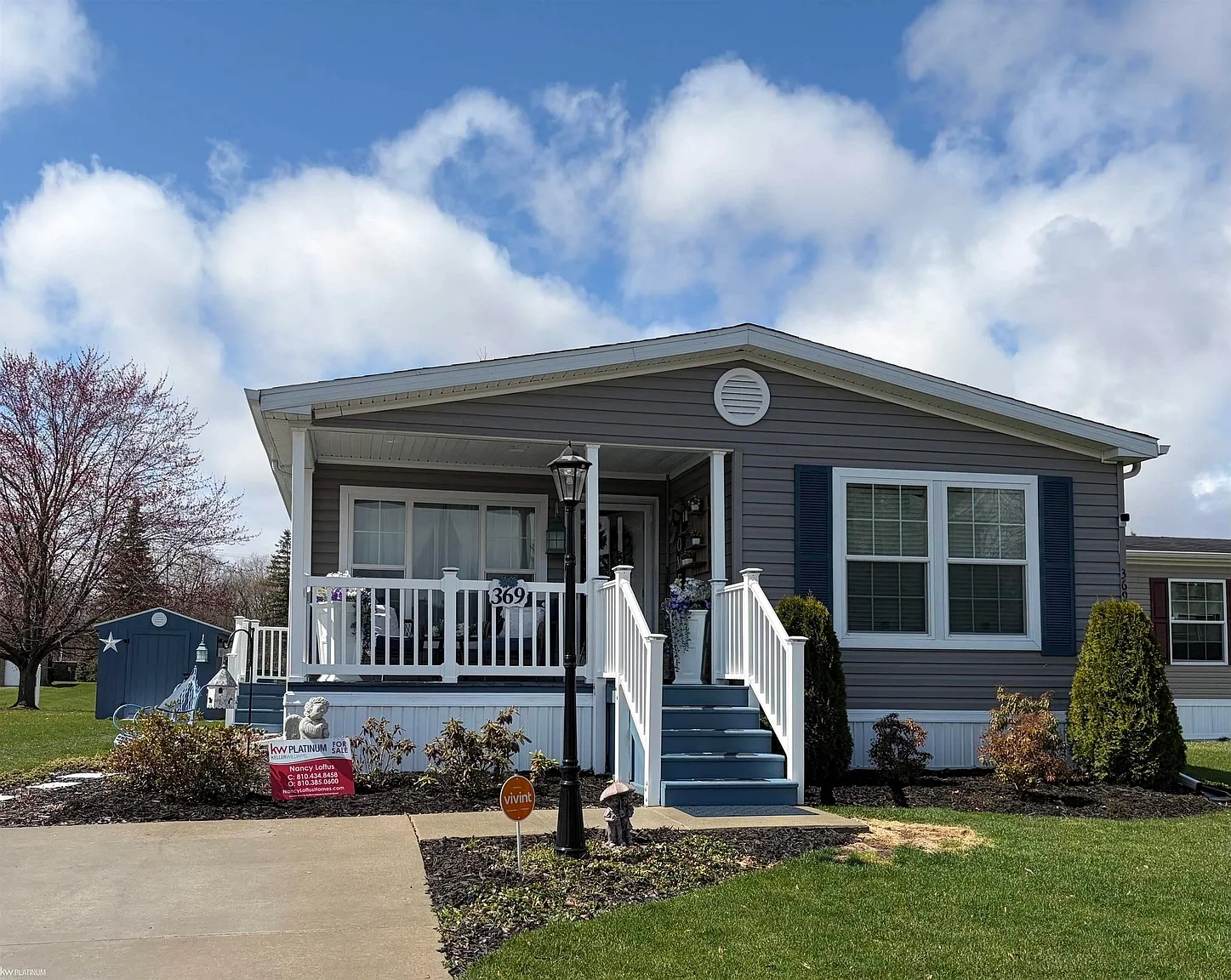 369 Red Pine Dr photo 1