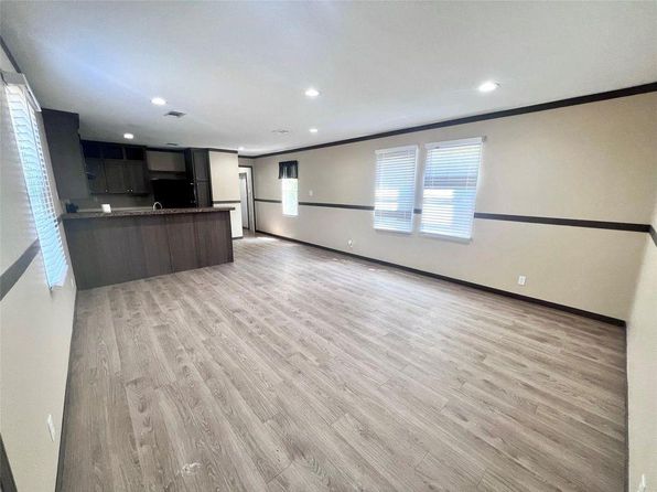 9111 Puritan Way