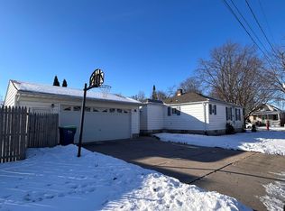 1601 S Farragut St, Bay City, MI 48708