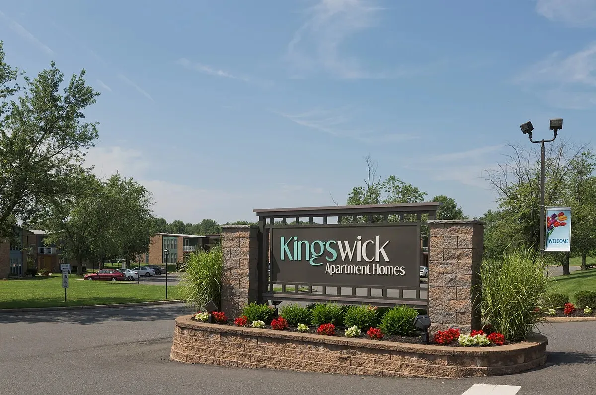 Kingswick Apartments — Photo 4