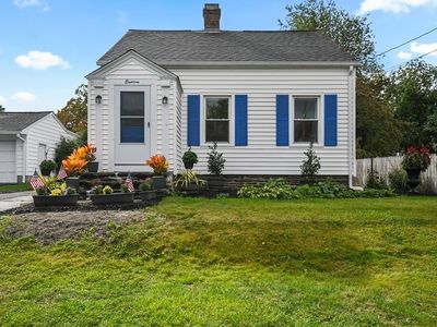 18 Michigan Rd, Worcester, MA, 01606