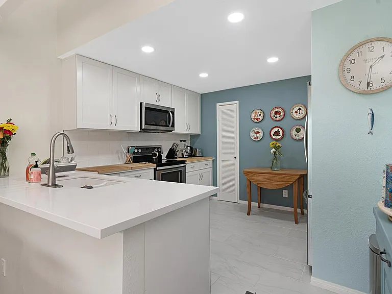 1717 Aldersgate Rd — Photo 12